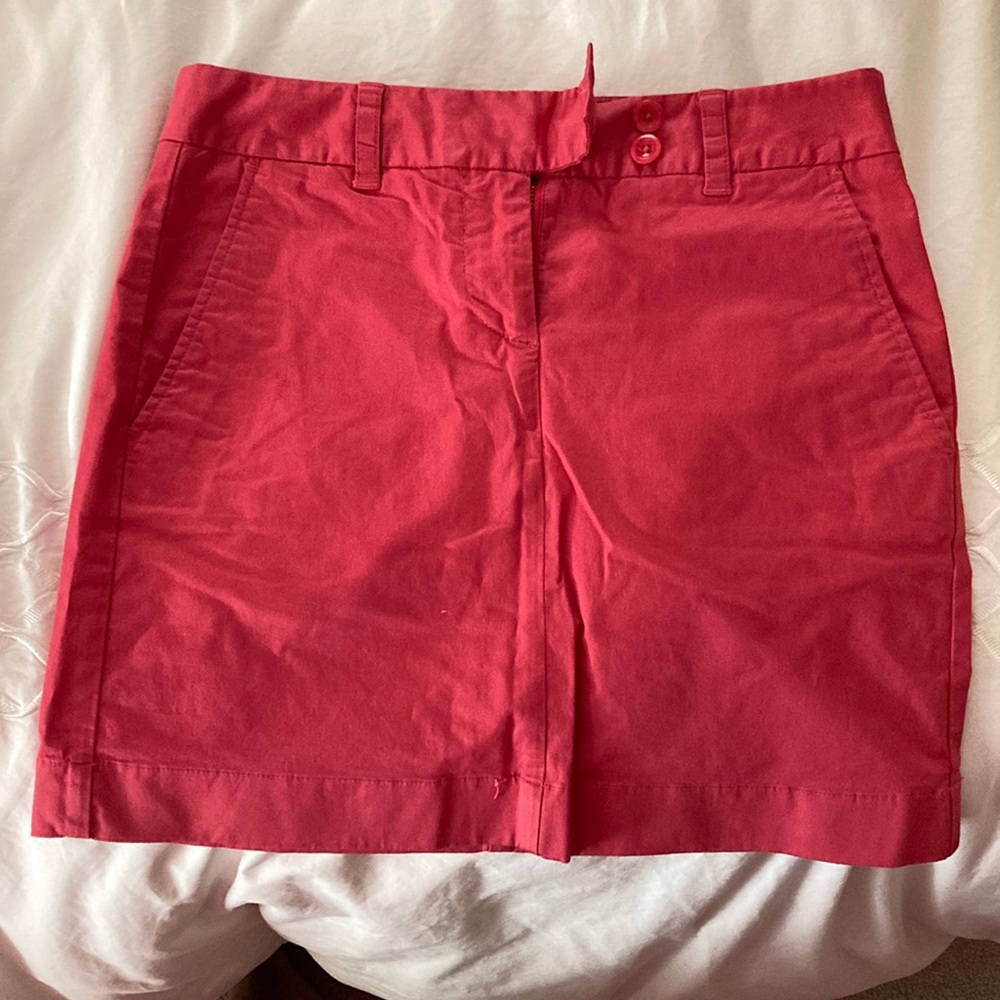 Vineyard vines skirt!